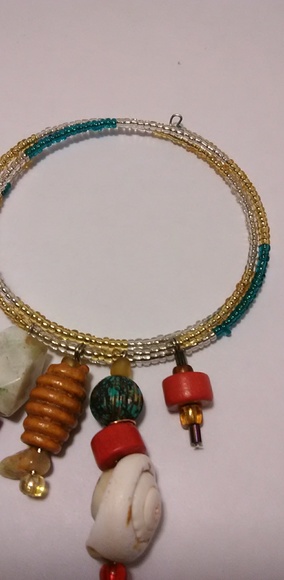 Jewelry - Picture 1 of 4